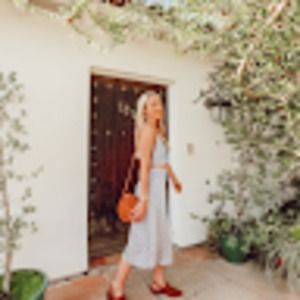 Meet your Posher, Hannah